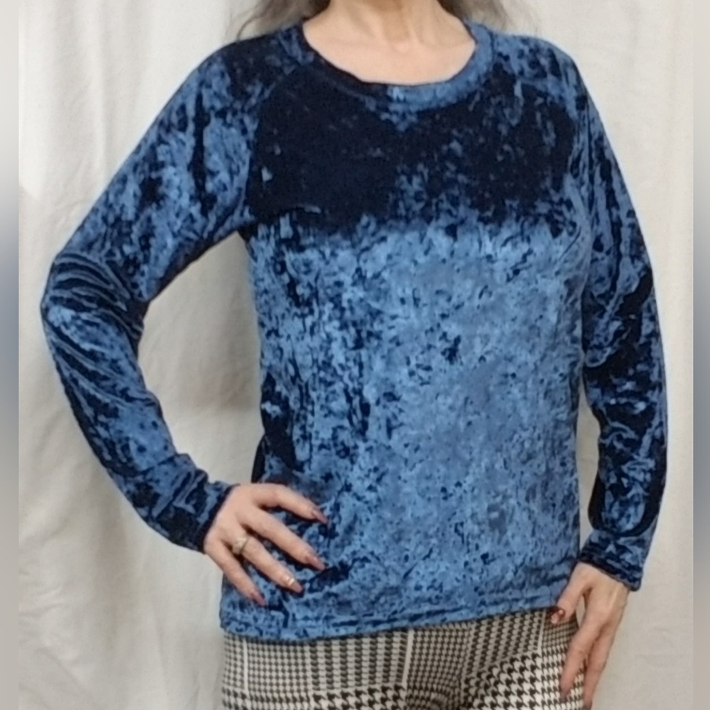 📢SALE Urban Coco Stretch Crushed Velvet Velour Long Sleeve Crew Vintage 90s